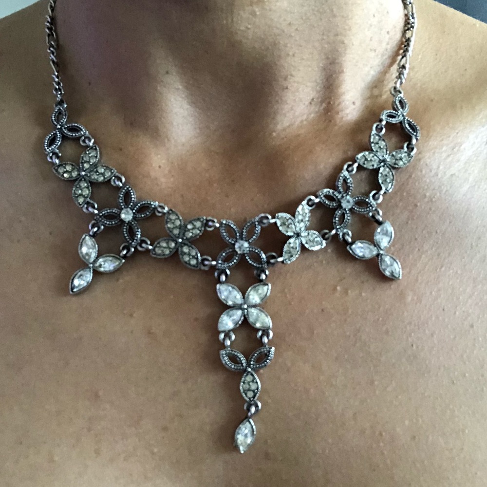 Vintage rhinestone necklace & earrings